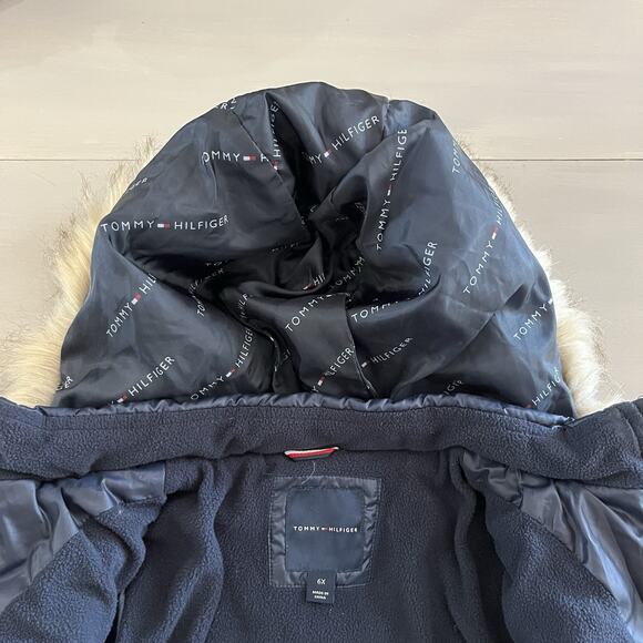 Tommy Hilfiger Unisex Kids Puffer Coat Jacket Hood Faux Fur Heart Logo 6X Blue - Picture 5 of 11